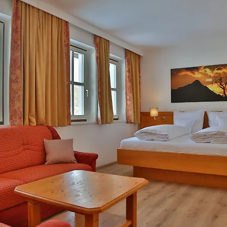 Landgasthof Pfeffermuehle * Kotschach-Mauthen